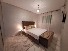 Magnifique appartement 2 chambres - Lumineux et meublé avec goût, Super emplacement !!